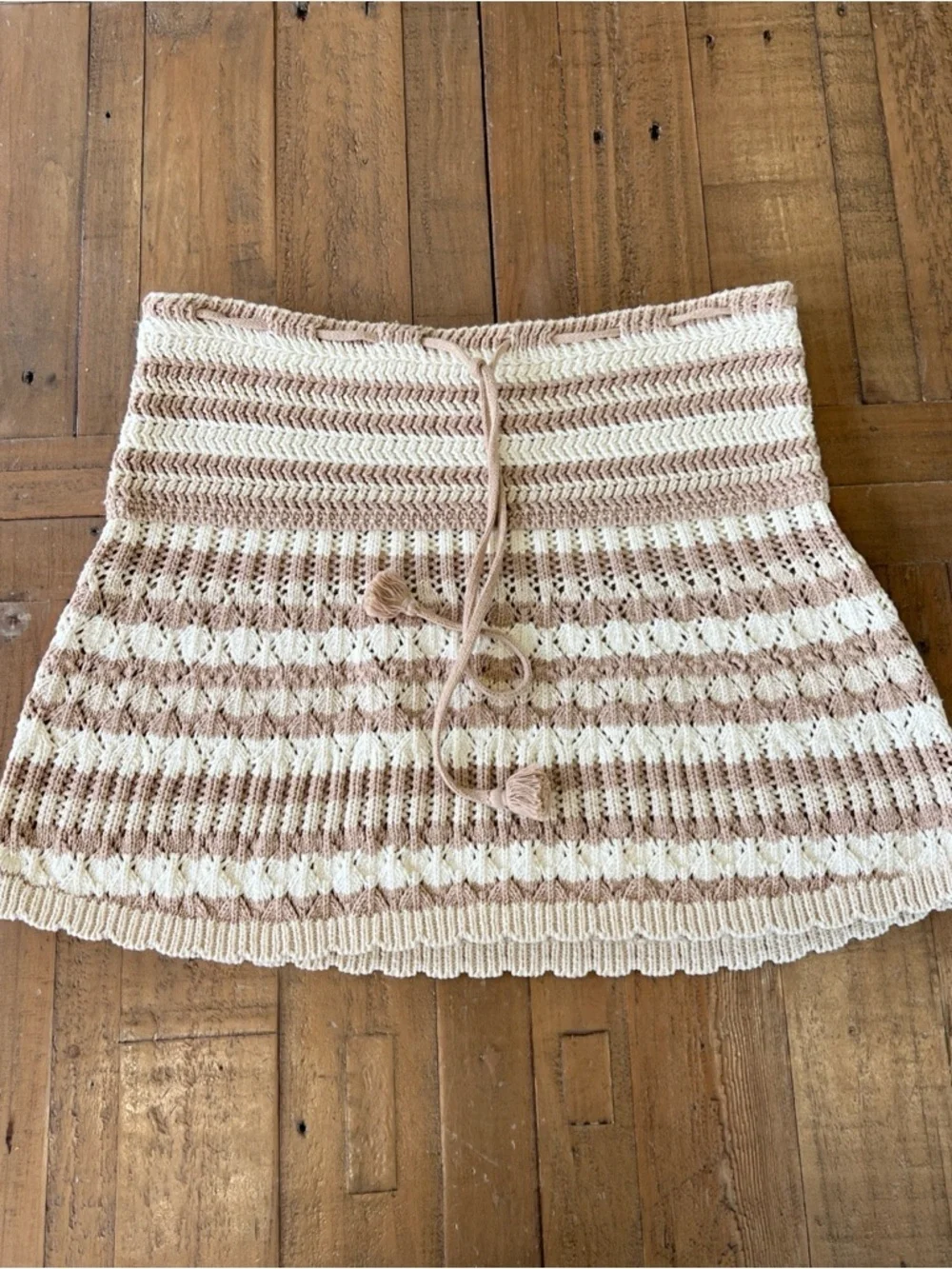 Free People Beach Crocheted Knit Mini Skirt XS Beige Cream Stripe Boho Festival